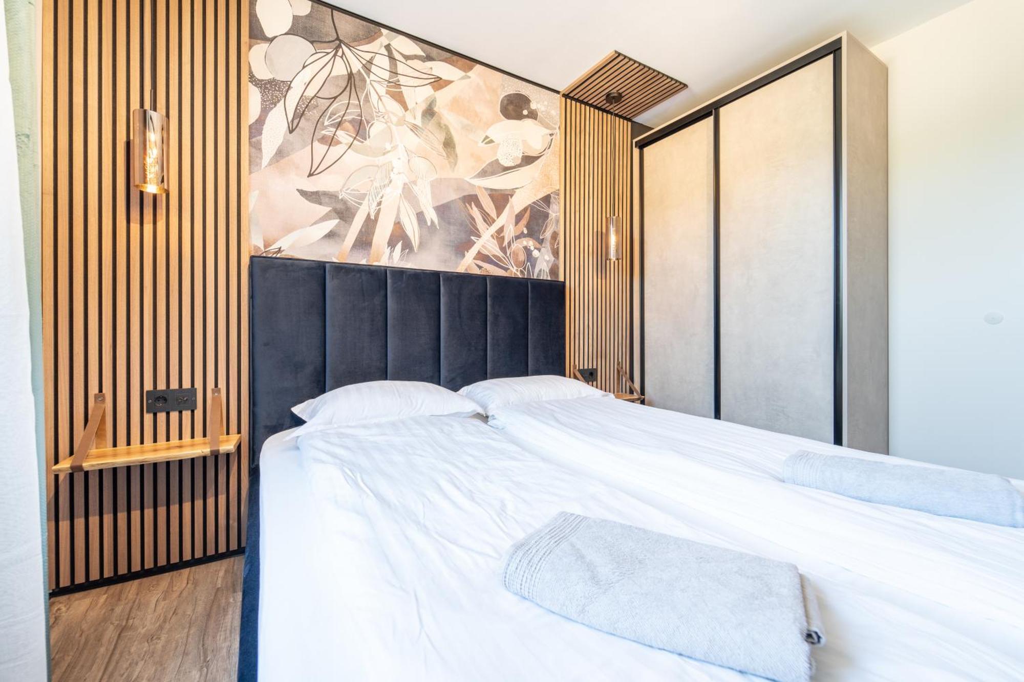 Apartment Amareta มาสเลนีซา ภายนอก รูปภาพ